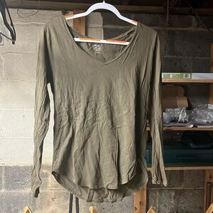 Old navy shirt